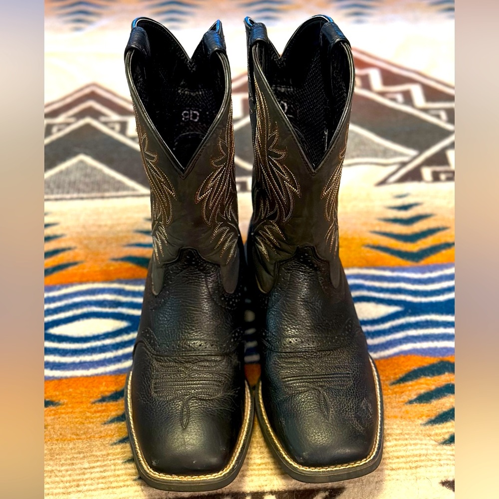 Ariat Sport Square Toe Cowboy Boot - Men’s size 9D
